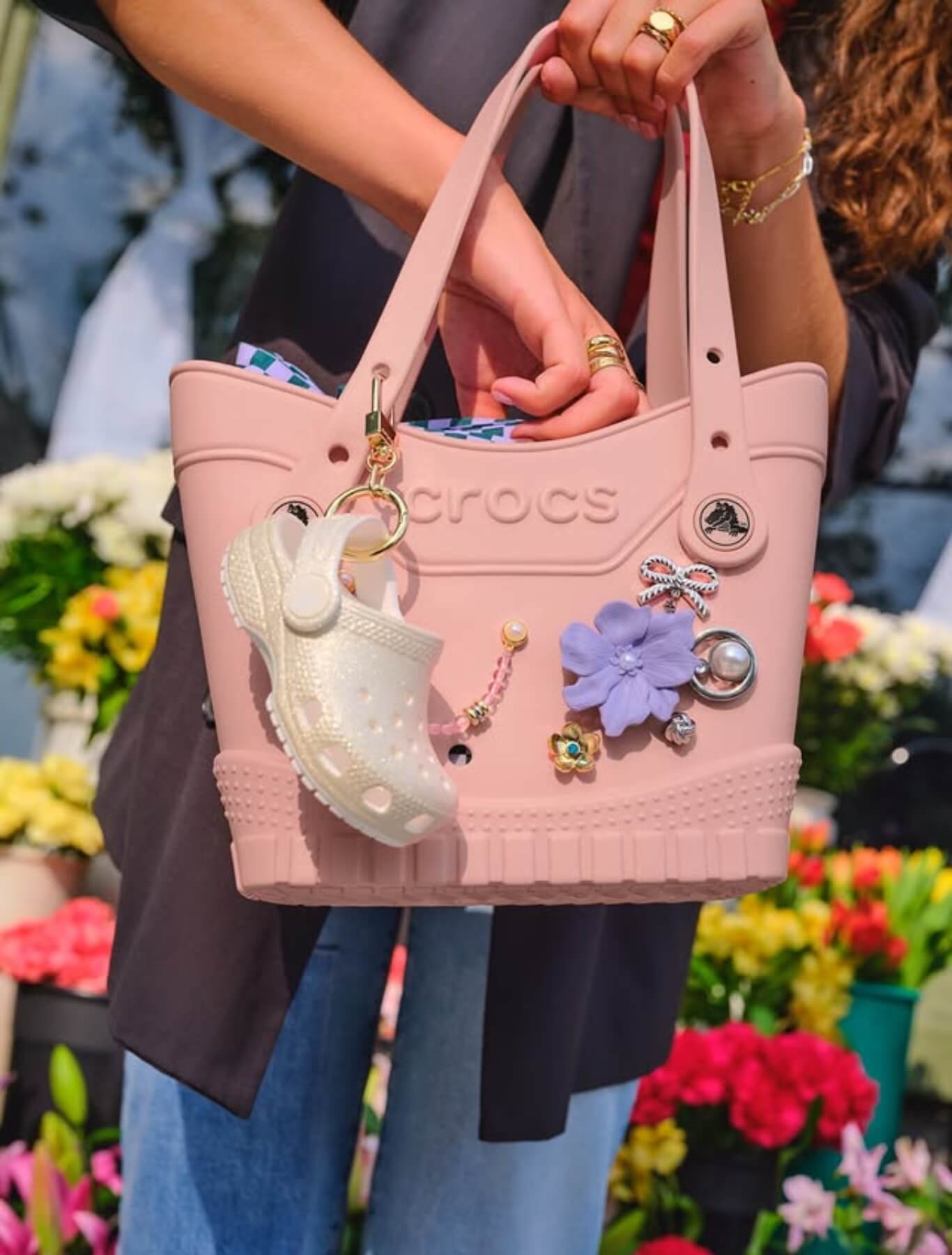 Crocs stores in istanbul