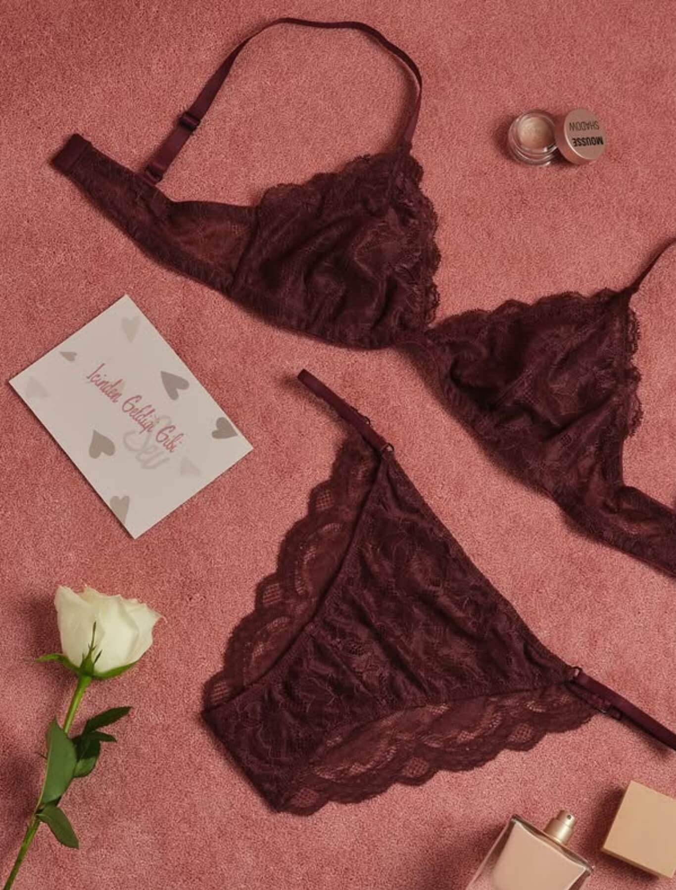 Dagi stores in istanbul