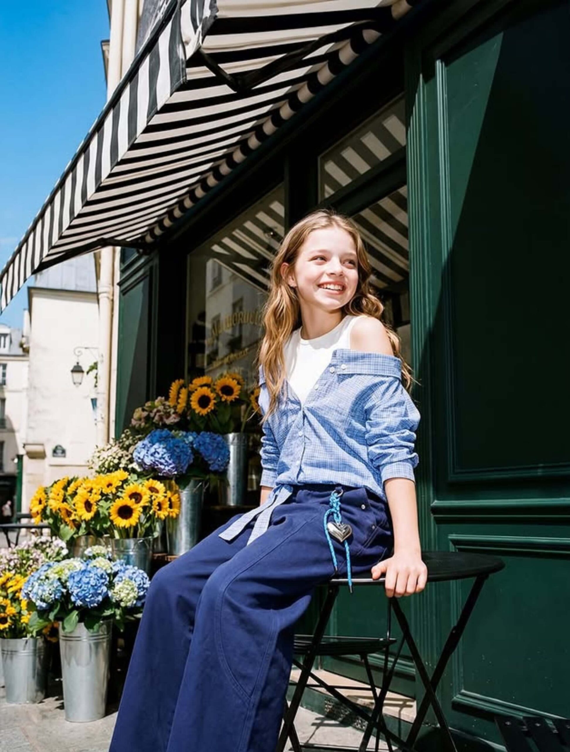 DeFacto stores in istanbul