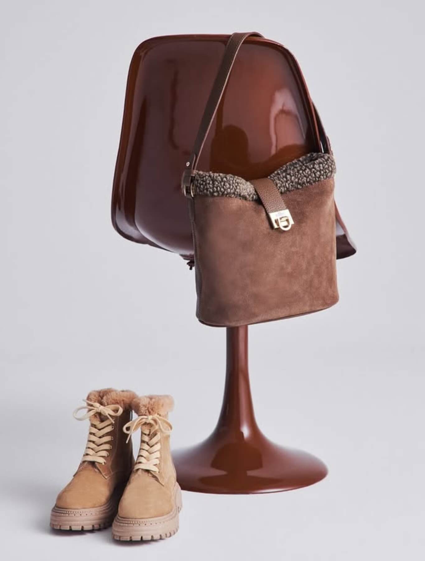 Elle stores in istanbul