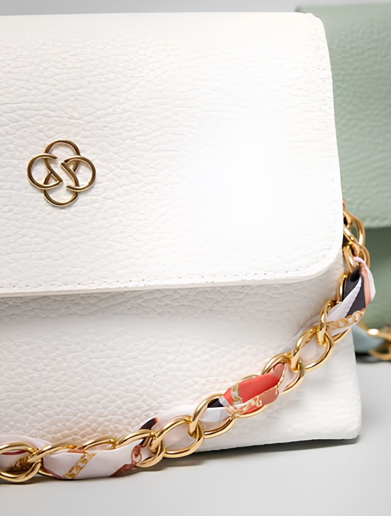 Flo stores in istanbul