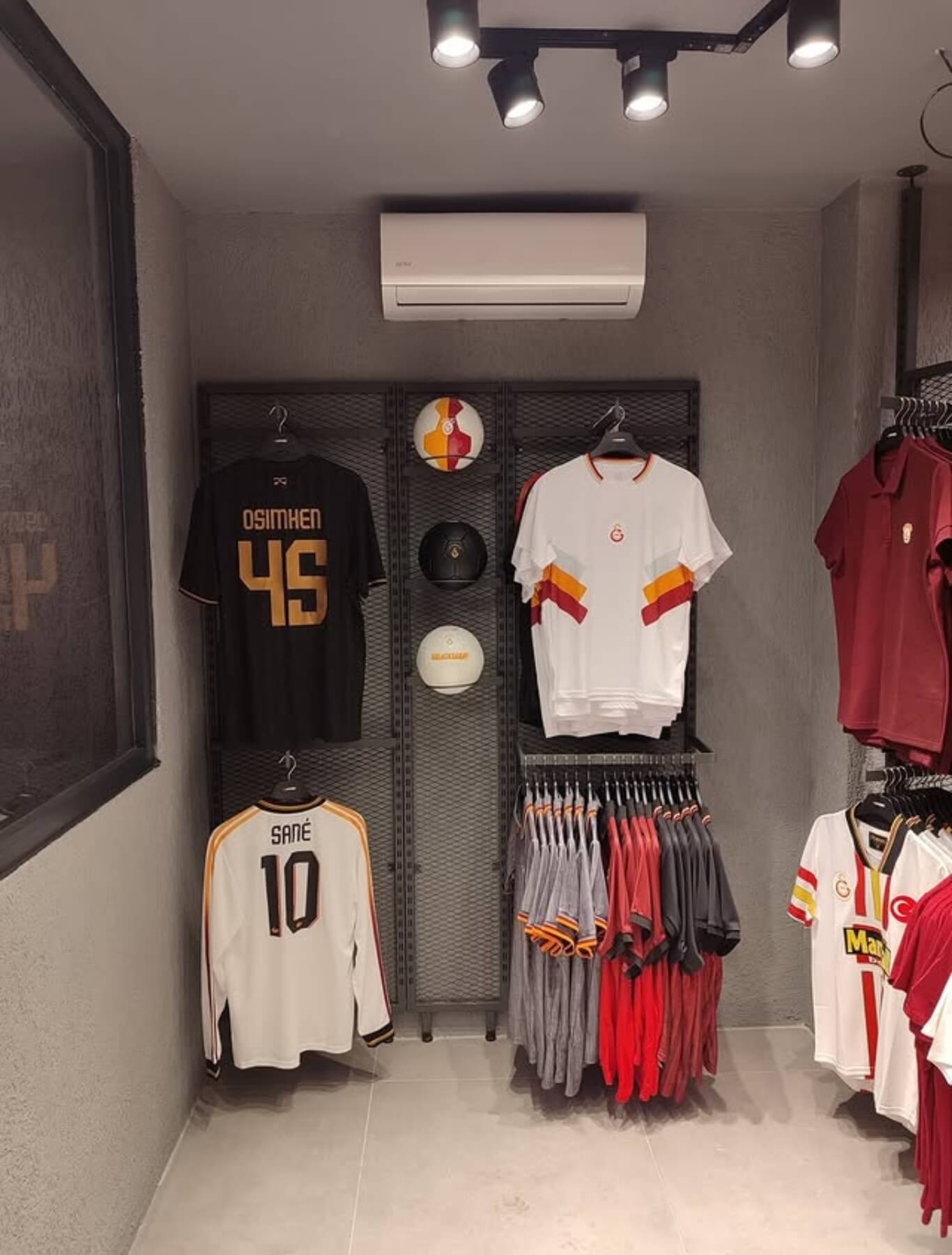 GS Stores in istanbul