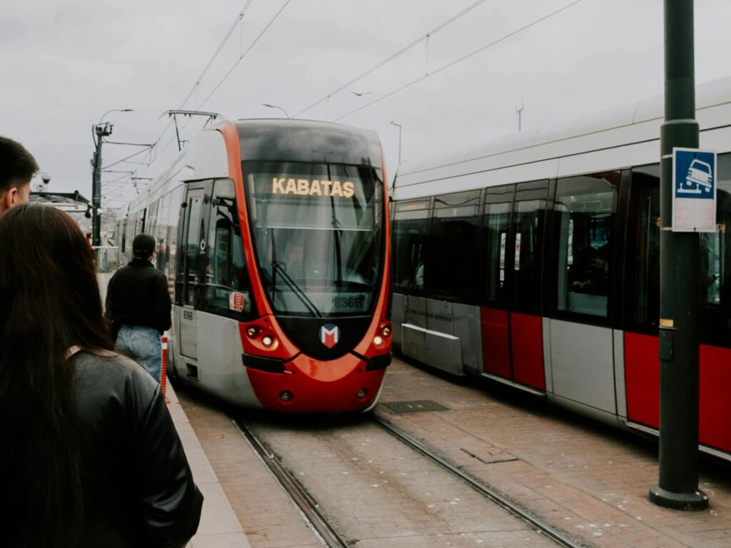 Istanbulkart & Public Transport Guide (Prices, Tips & How It Works)