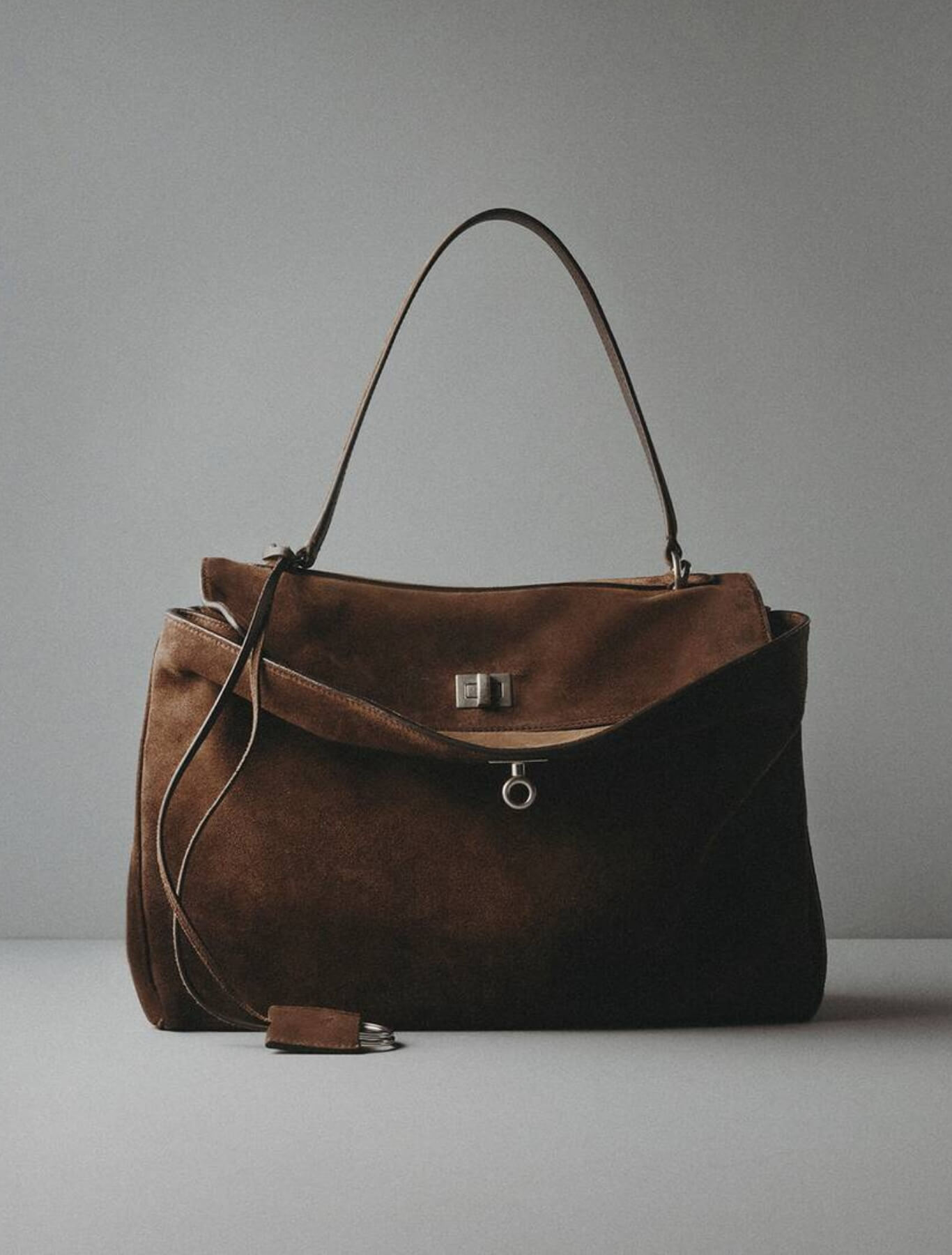 Balenciaga stores in istanbul