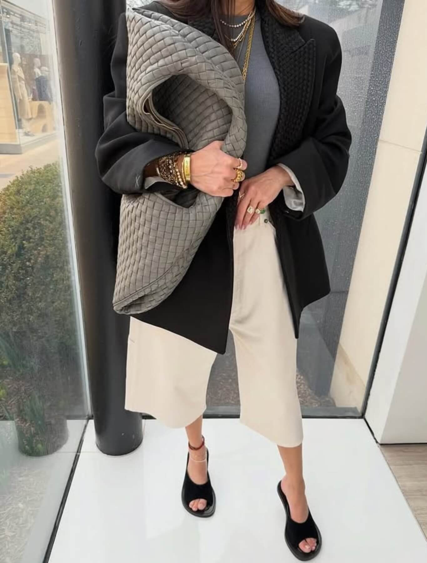 Bottega Veneta stores in istanbul