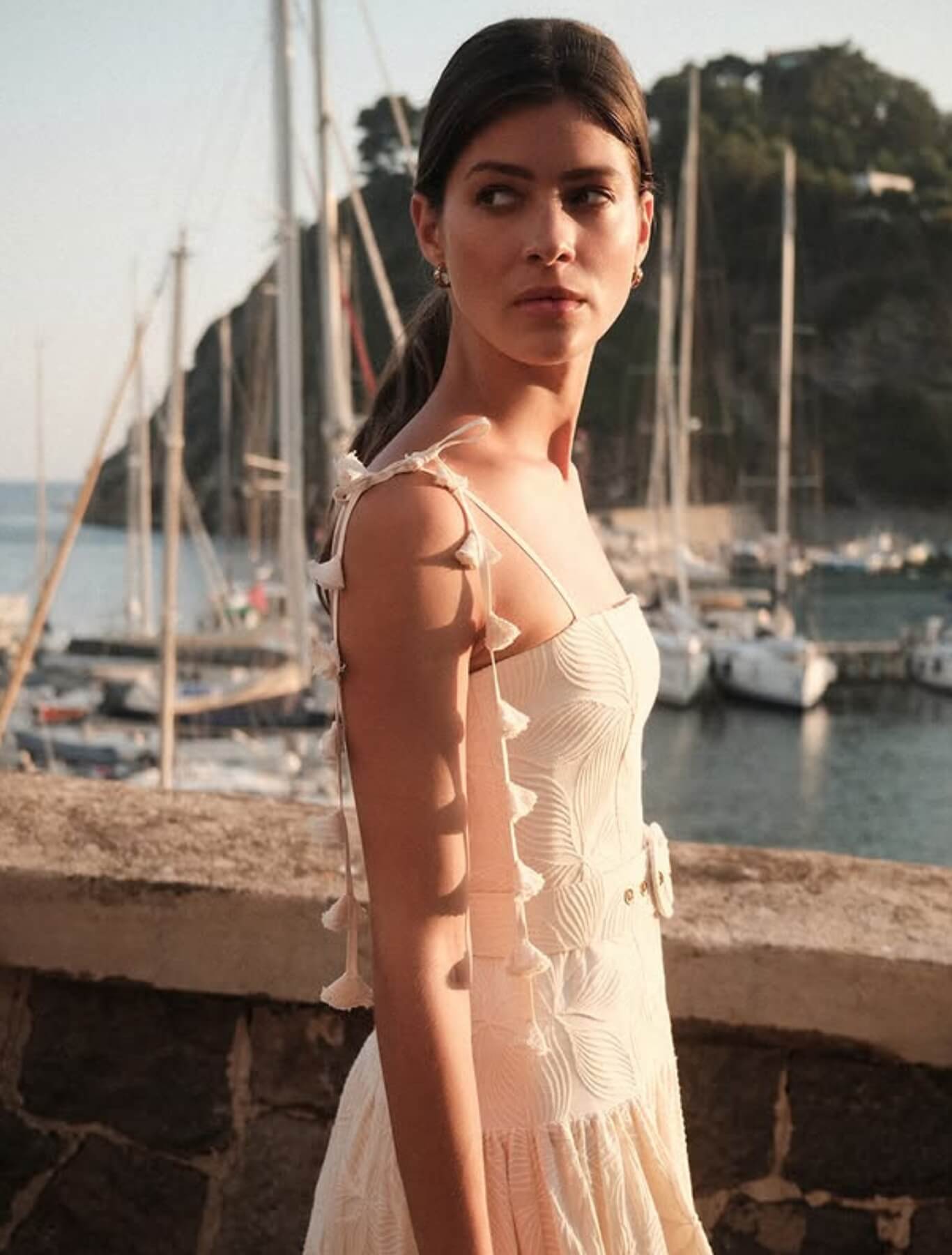 Dahlia Bianca stores in istanbul