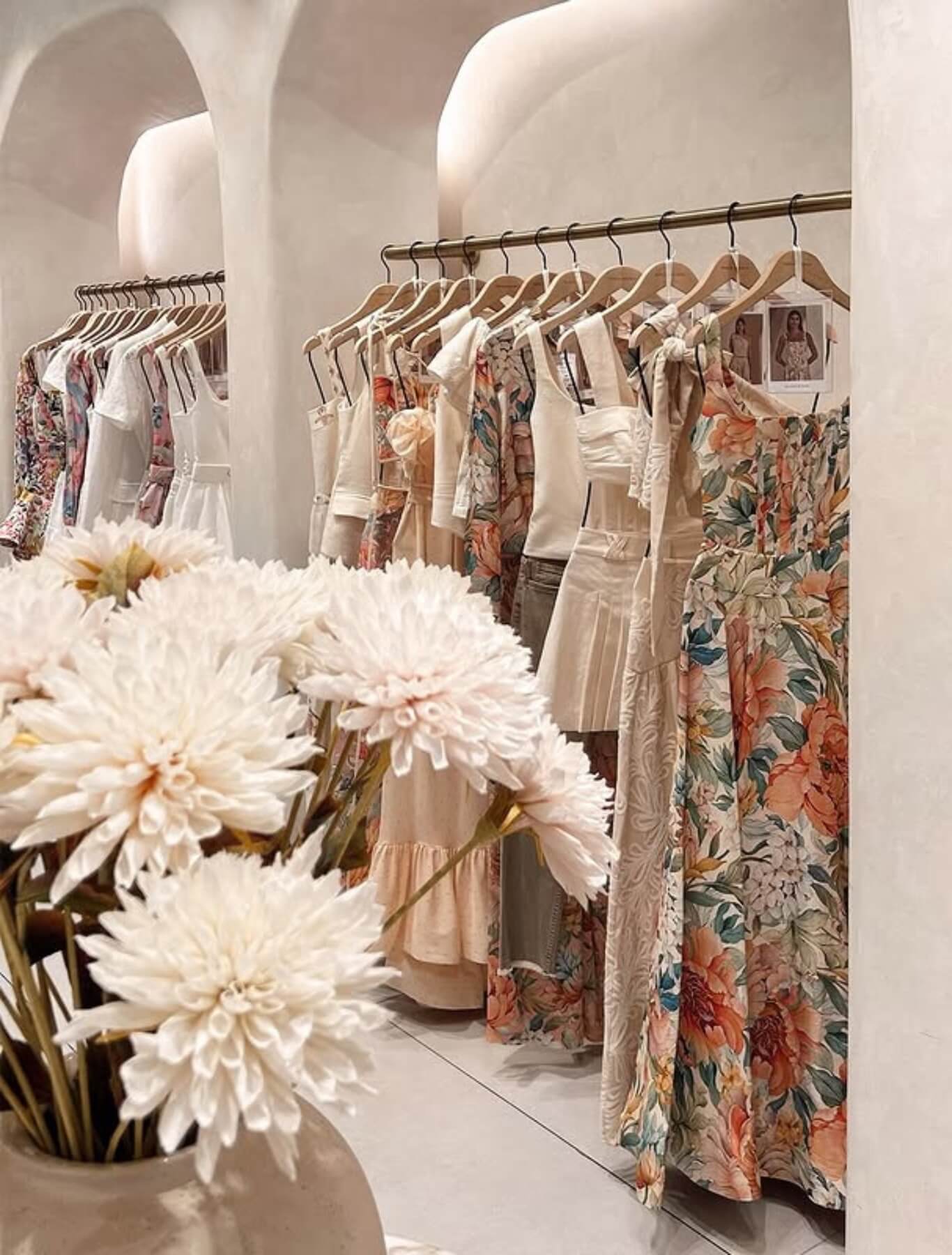 Dahlia Bianca stores in istanbul