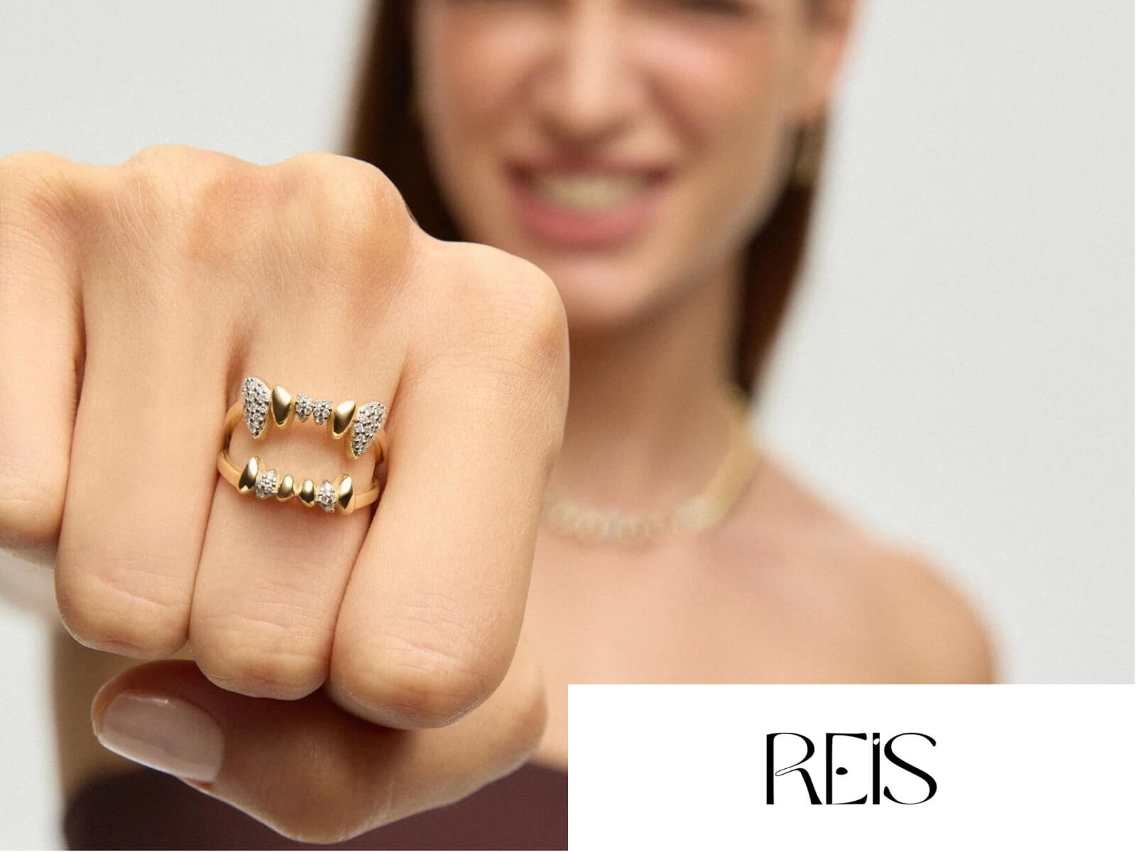 Reis Kuyumculuk Stores in Istanbul